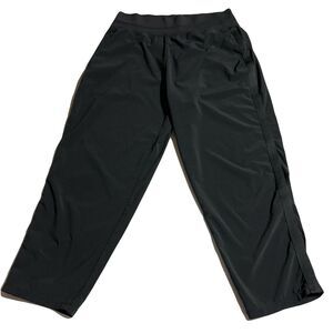 Athleta Nolita Slim Tapered Crop Pant Black Women’s  Size 12 Zip Pockets